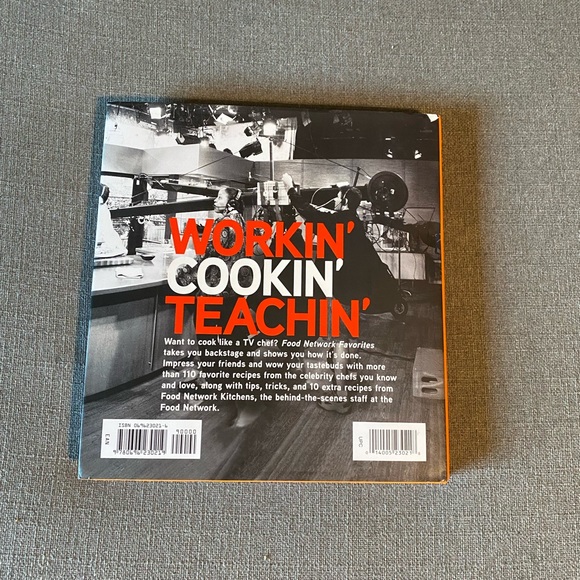 Food Network Favorites cookbook - Picture 2 of 3